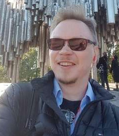J