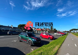 跨国情侣